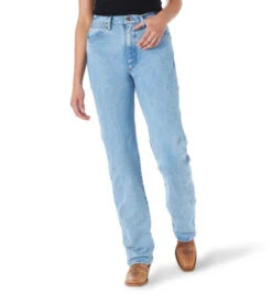 Wrangler Women's Cowboy Cut Jeans 12 Wrangler Women's Cowboy Cut Jeans -Equestrian Clothing Store core jeans antique wash front 1014MWZAT wrangler 80884.1665524283