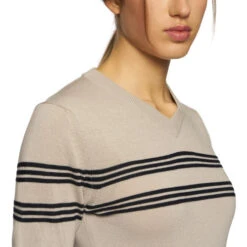 Cavalleria Toscana Merino V-Neck Sweater -Equestrian Clothing Store v neck sweater off white front detail MAD113 ct 82161.1650668195