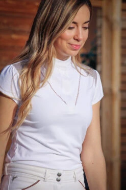 PÉNÉLOPE Pénélope Venise Show Polo Short Sleeve -Equestrian Clothing Store venise show polo white taupe front side 987 904 010 penelope 23256.1688659736